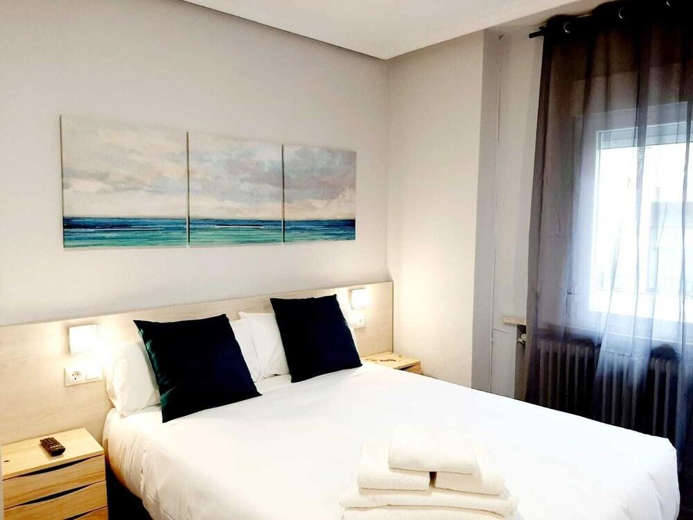 Arjori Rooms Hostal 萨拉曼卡 外观 照片