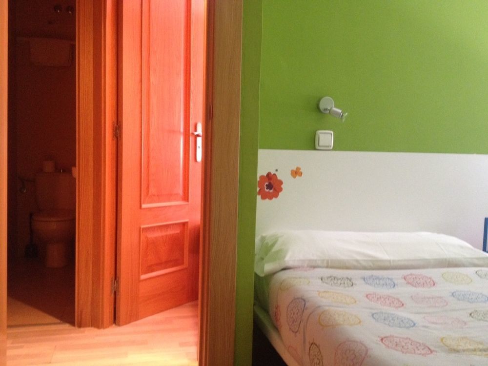 Arjori Rooms Hostal 萨拉曼卡 外观 照片